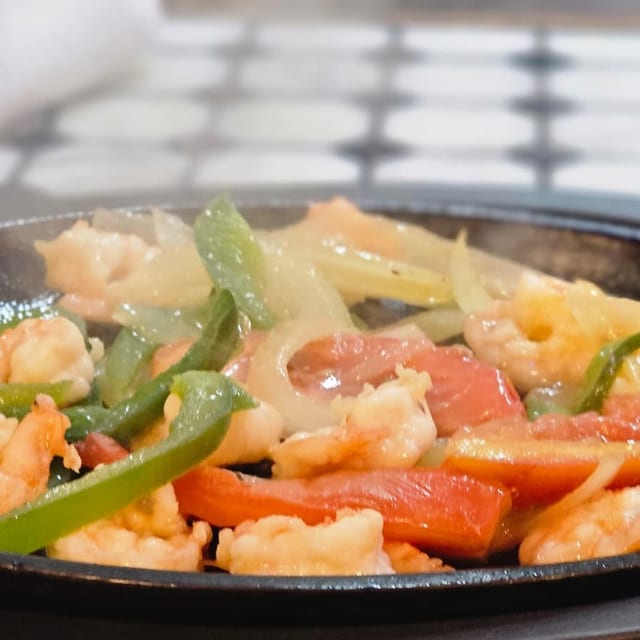 Camarones Fajitas.